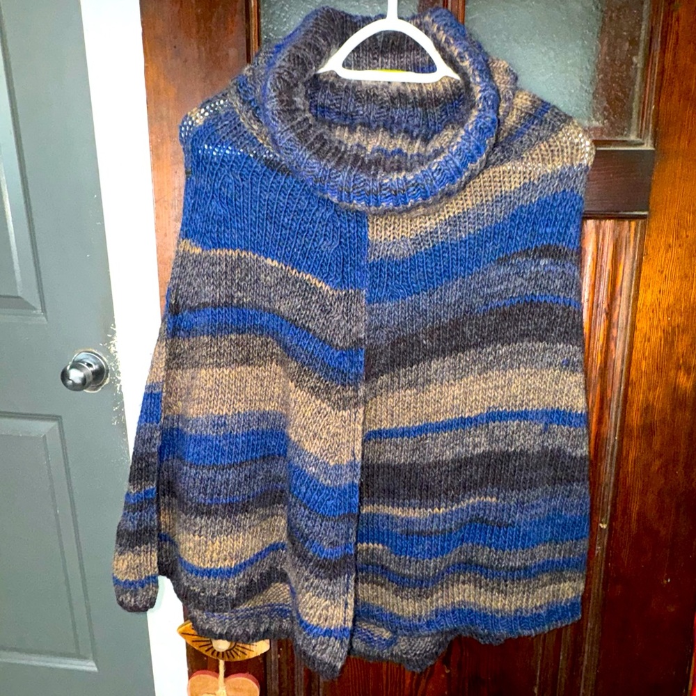 PHO made in Italy wool VINTAGE poncho gorgeous colours